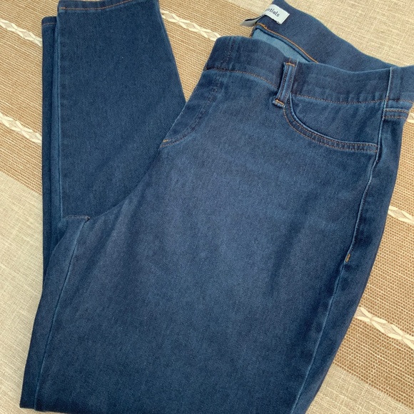 Amazon Essentials Pants - Amazon Essentials Women’s Pull On Jeans